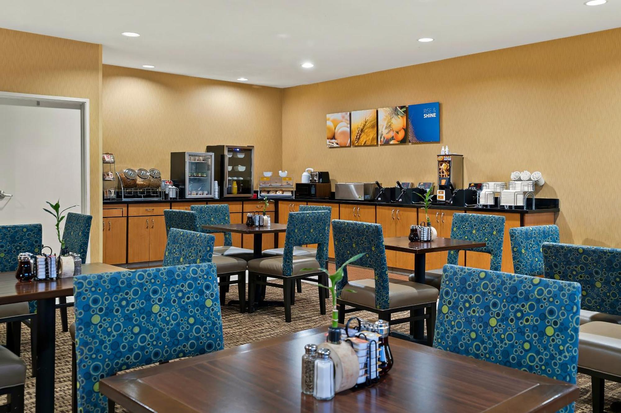 Comfort Suites- Saginaw Extérieur photo