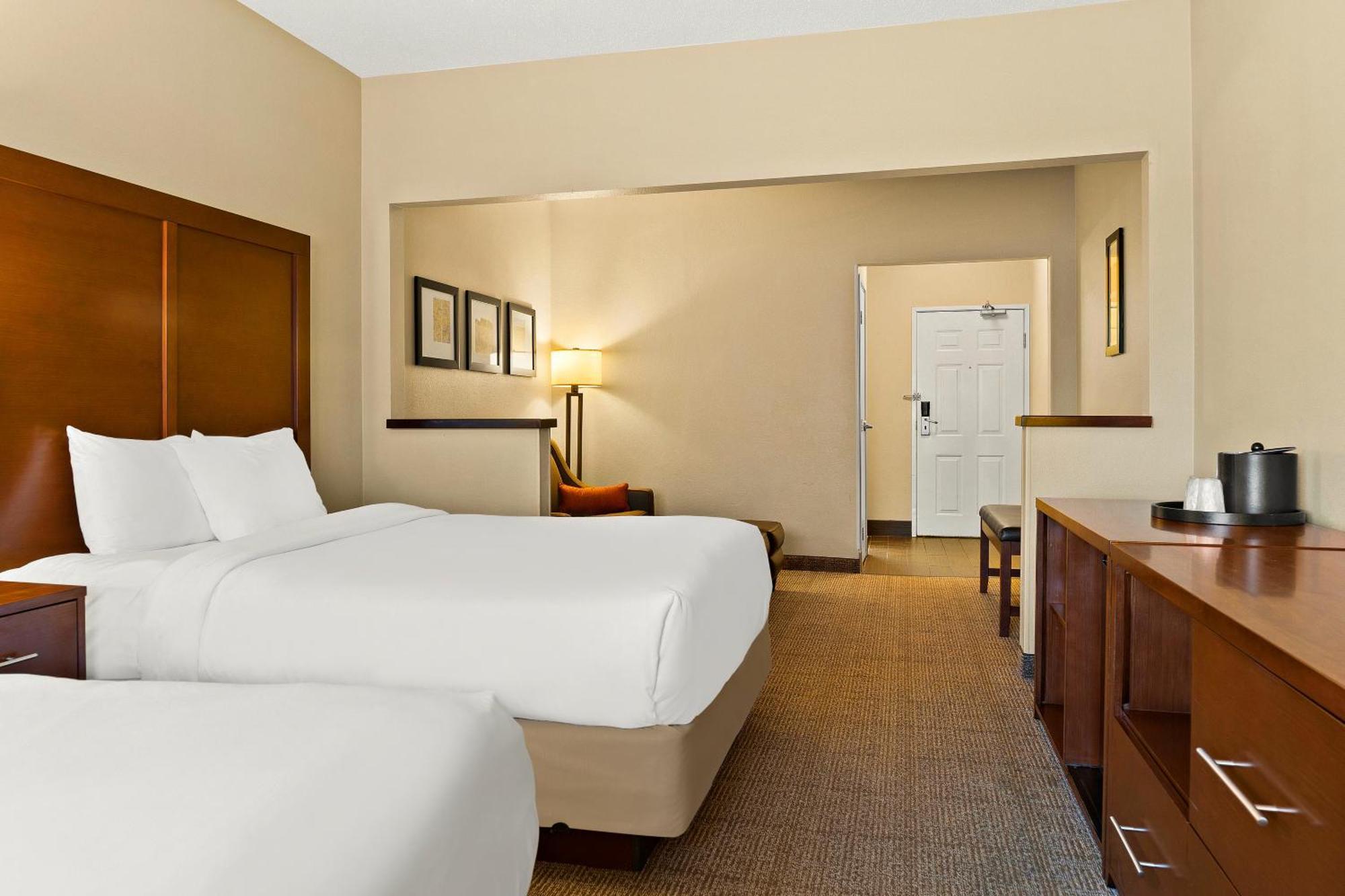 Comfort Suites- Saginaw Extérieur photo